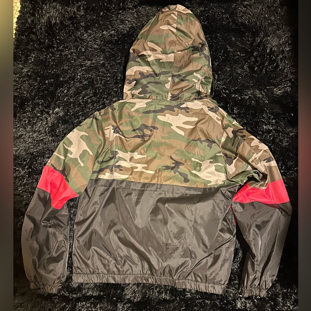 Pullover light jacket - Picture 4 of 4